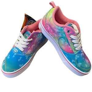 Girls Size 3 Heely’s